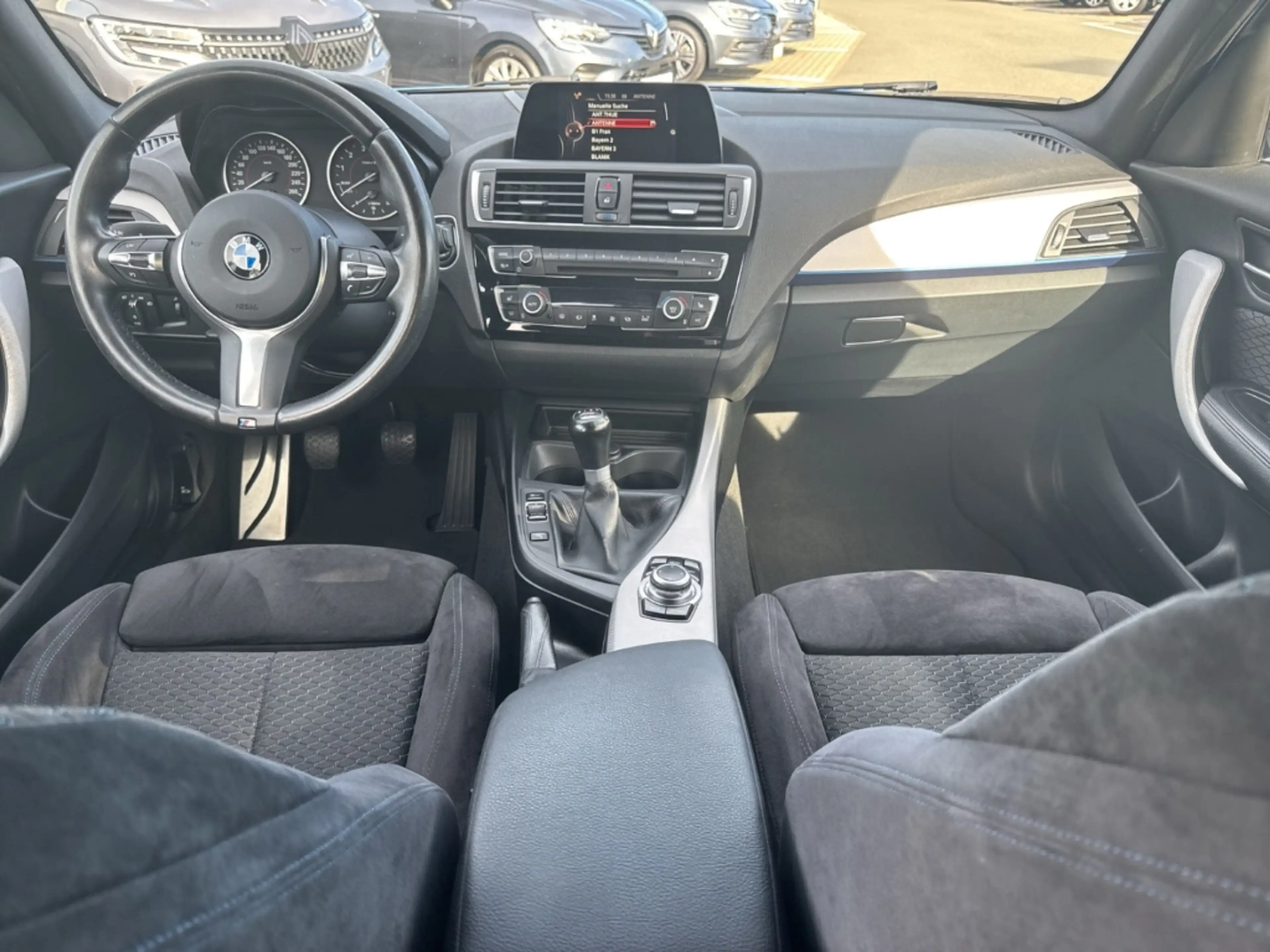 BMW 140 1er SHZ+PDC+LED+NAVI+KLIMA — photo 14