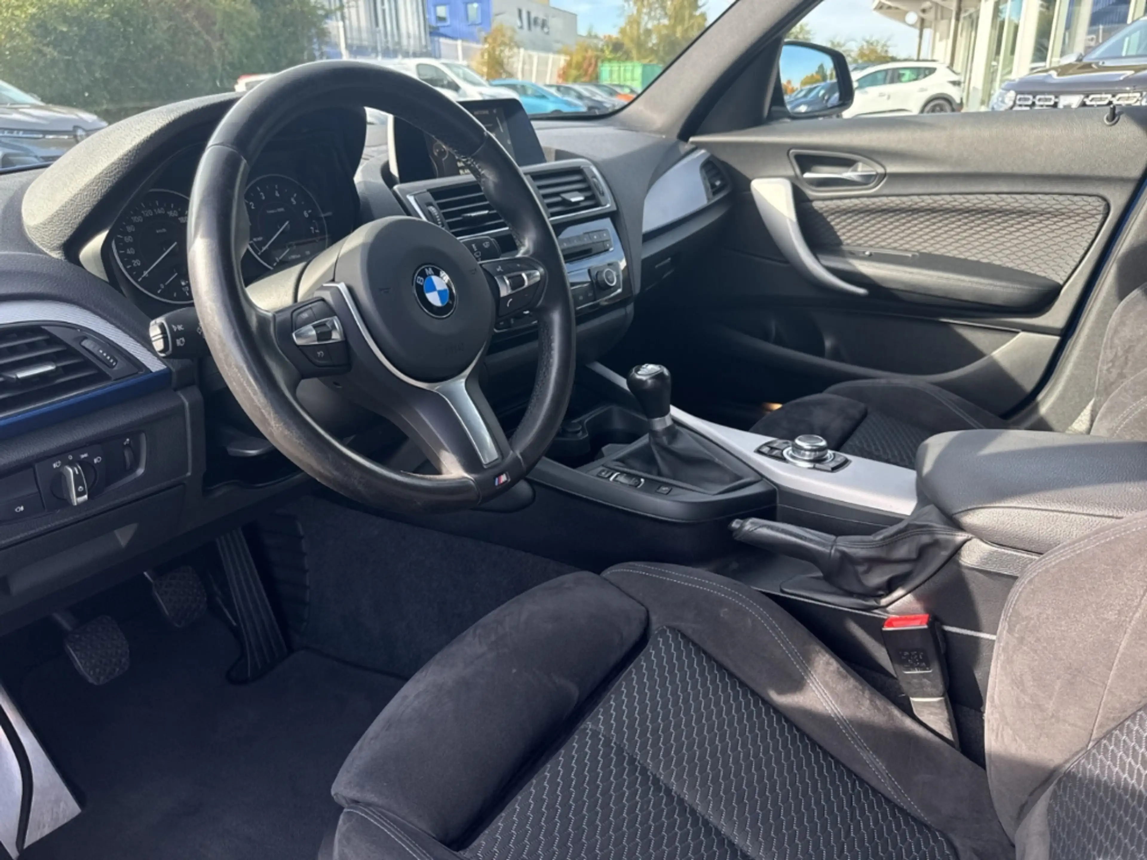 BMW 140 1er SHZ+PDC+LED+NAVI+KLIMA — photo 10