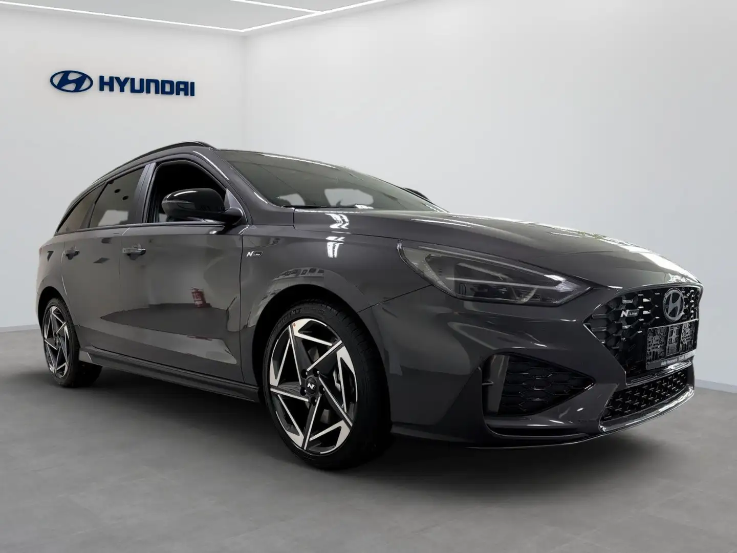 Hyundai i30 CW N Line Sitz Hz, Kamera, PDC, Navi Grau - 2