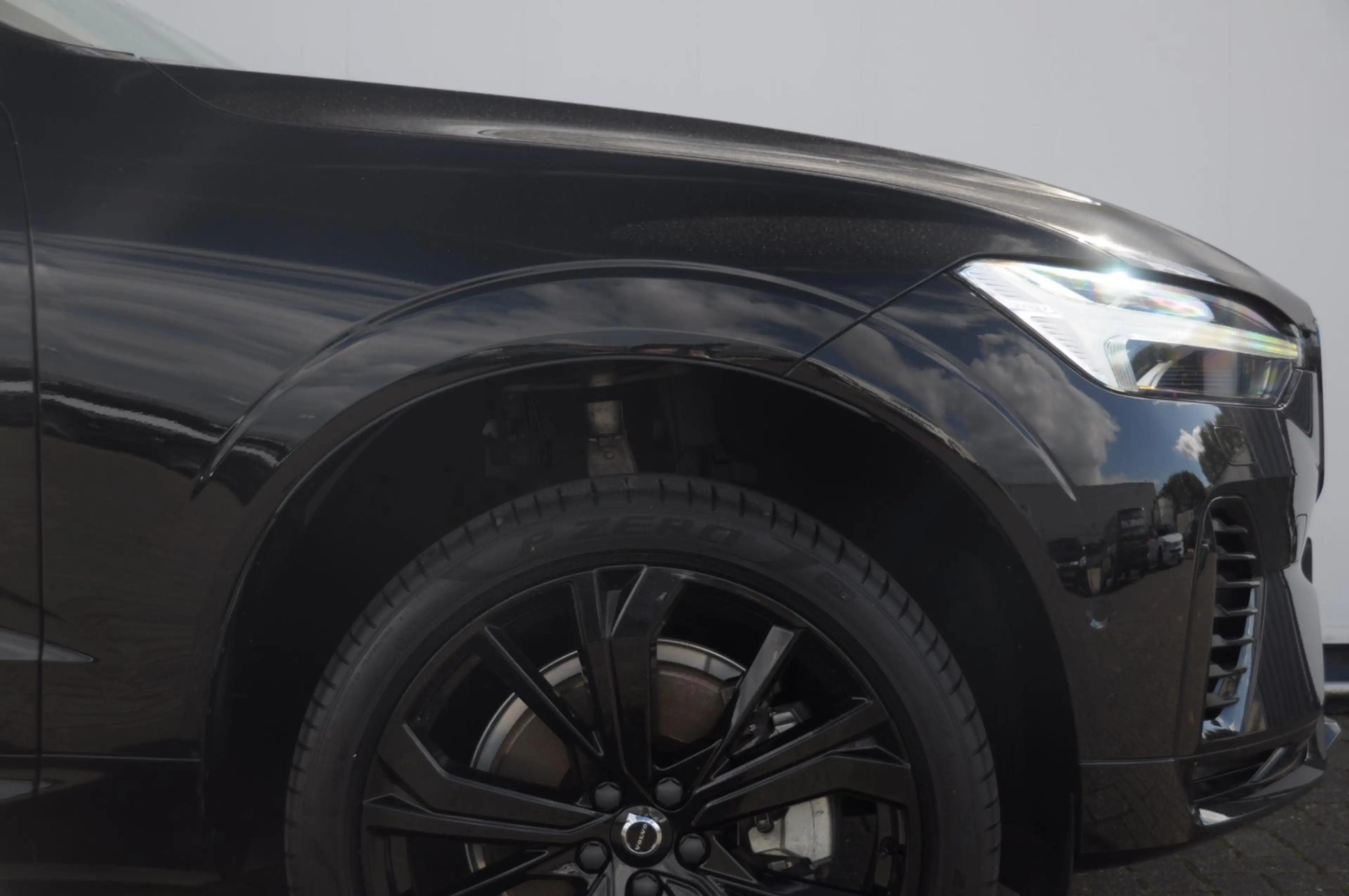 Volvo XC60 T6 350pk Automaat Plug-in AWD Ultra Black Edition — photo 10