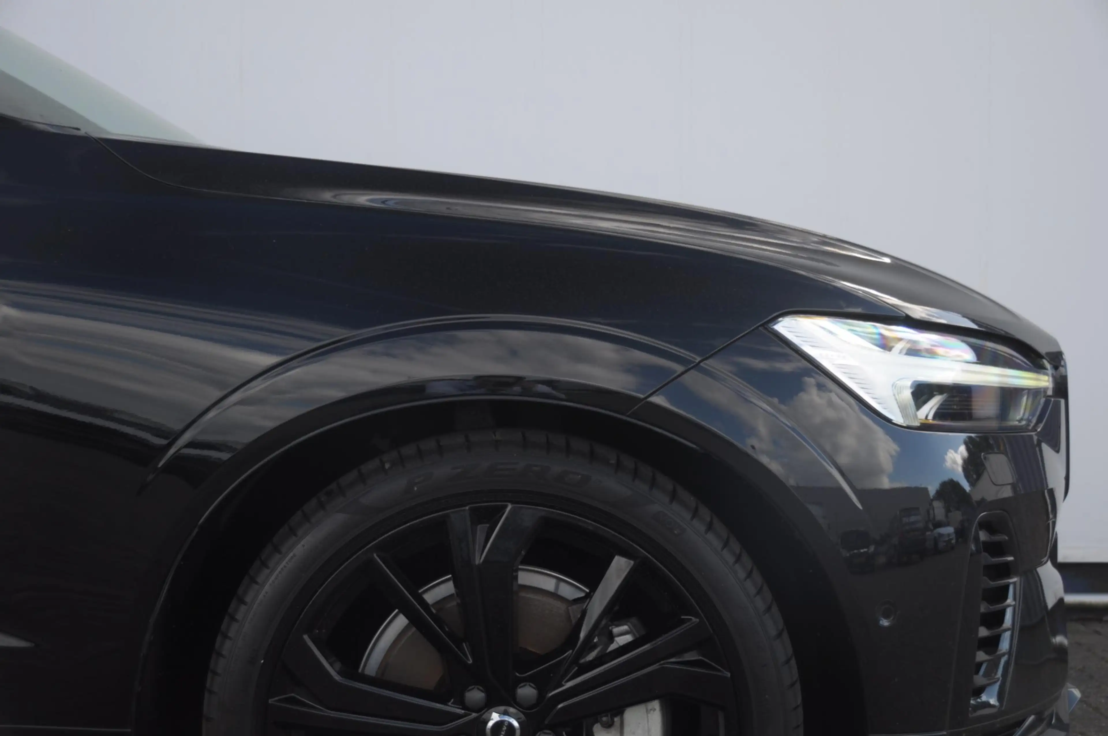 Volvo XC60 T6 350pk Automaat Plug-in AWD Ultra Black Edition — photo 9