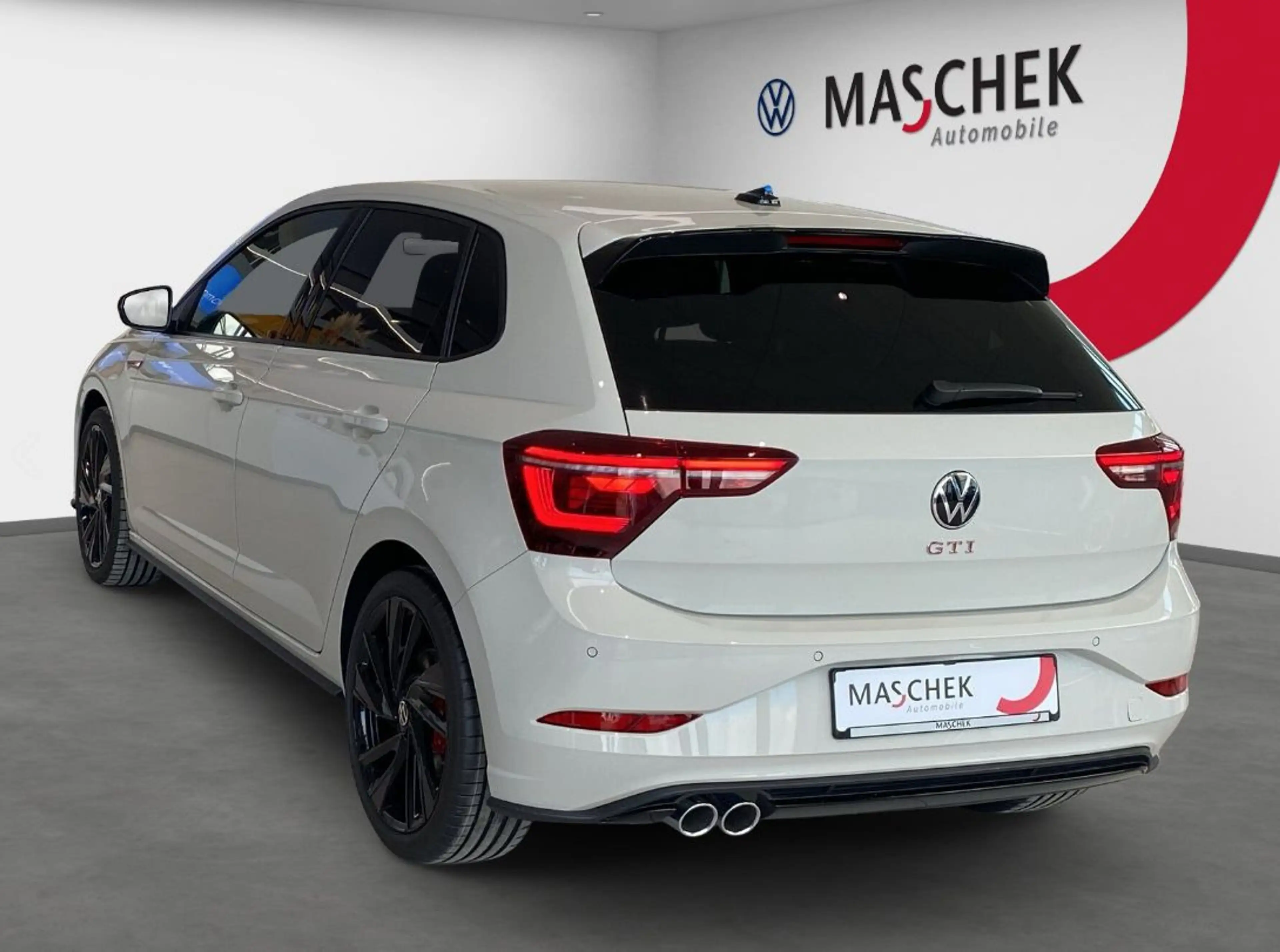 Volkswagen Polo GTI 2.0 TSI DSG App-Connect Black Style IQ-LIGHT App-C — photo 4