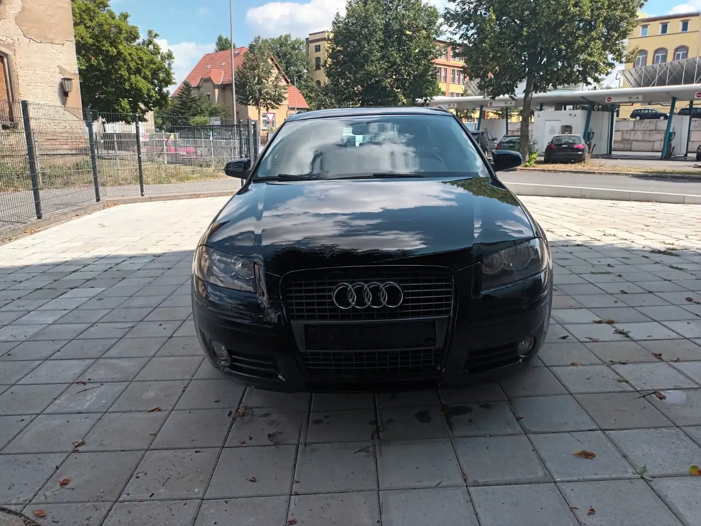 Audi A3 2.0 FSI Sportback Ambition Schwarz - 2