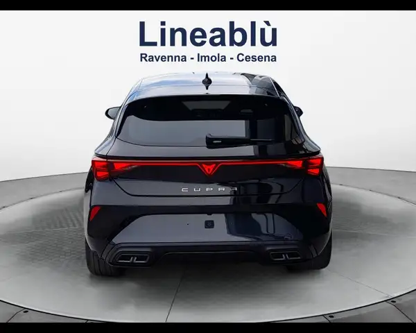 Cupra Leon view 4