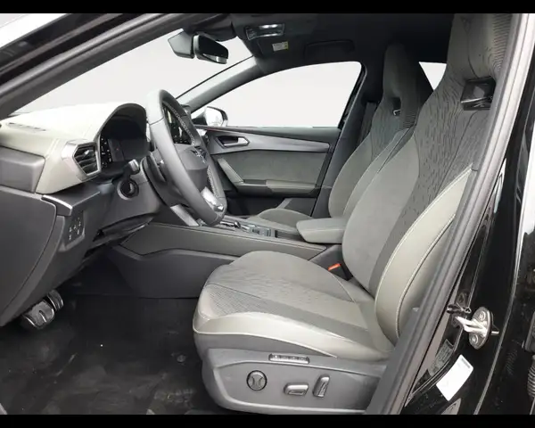 Cupra Leon view 9