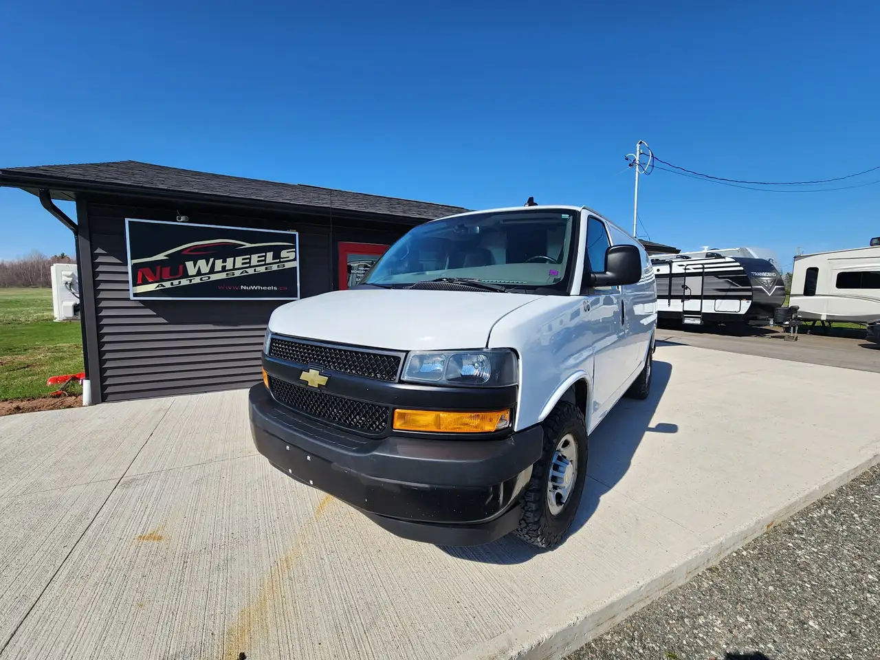 2022 Chevrolet Express 2500