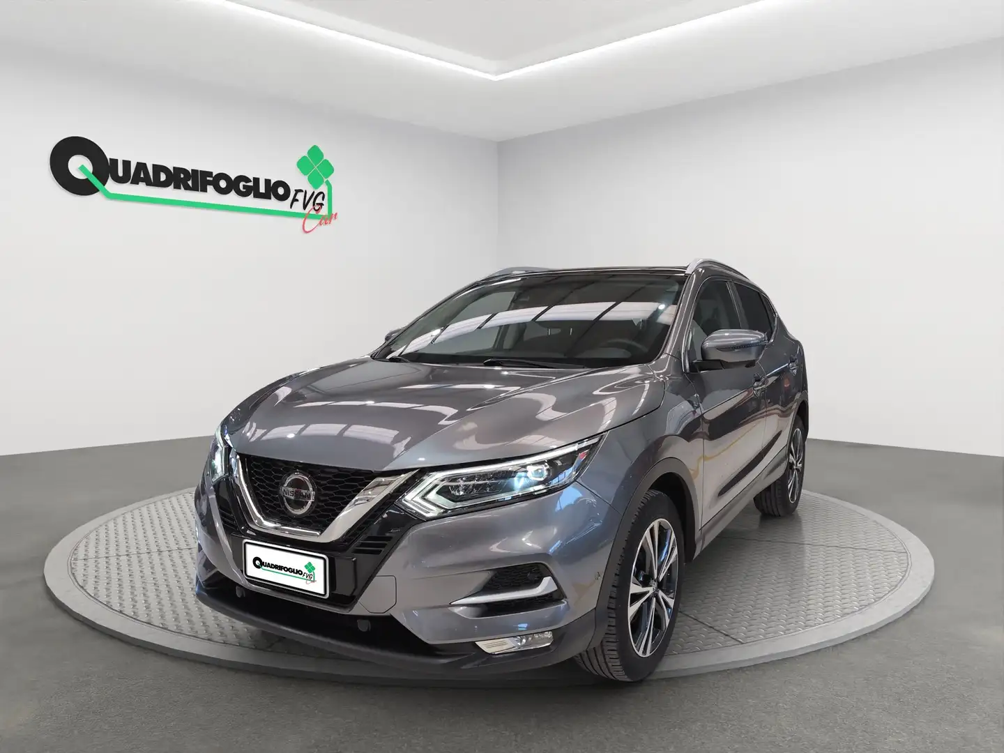 Nissan Qashqai Qashqai 1.5 dci N-Connecta 115cv dct Grigio - 1