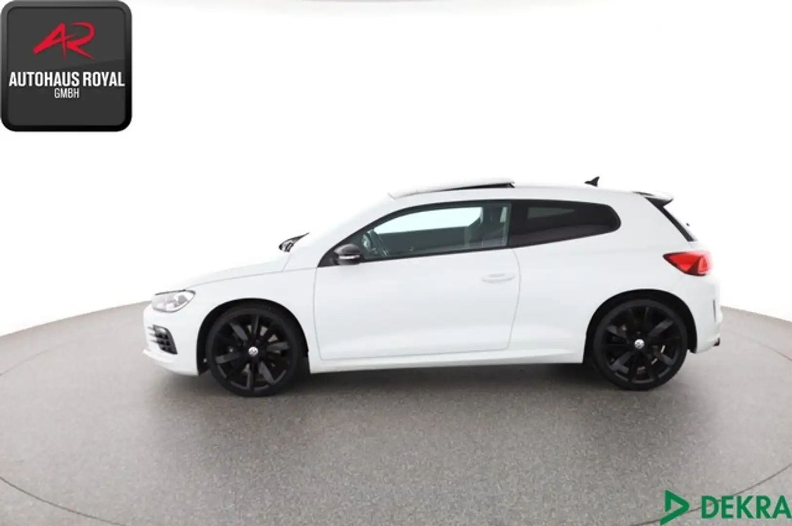 Volkswagen Scirocco 2.0 TSI R SCHALENSITZE,PANORAMA,KAMERA White - 2