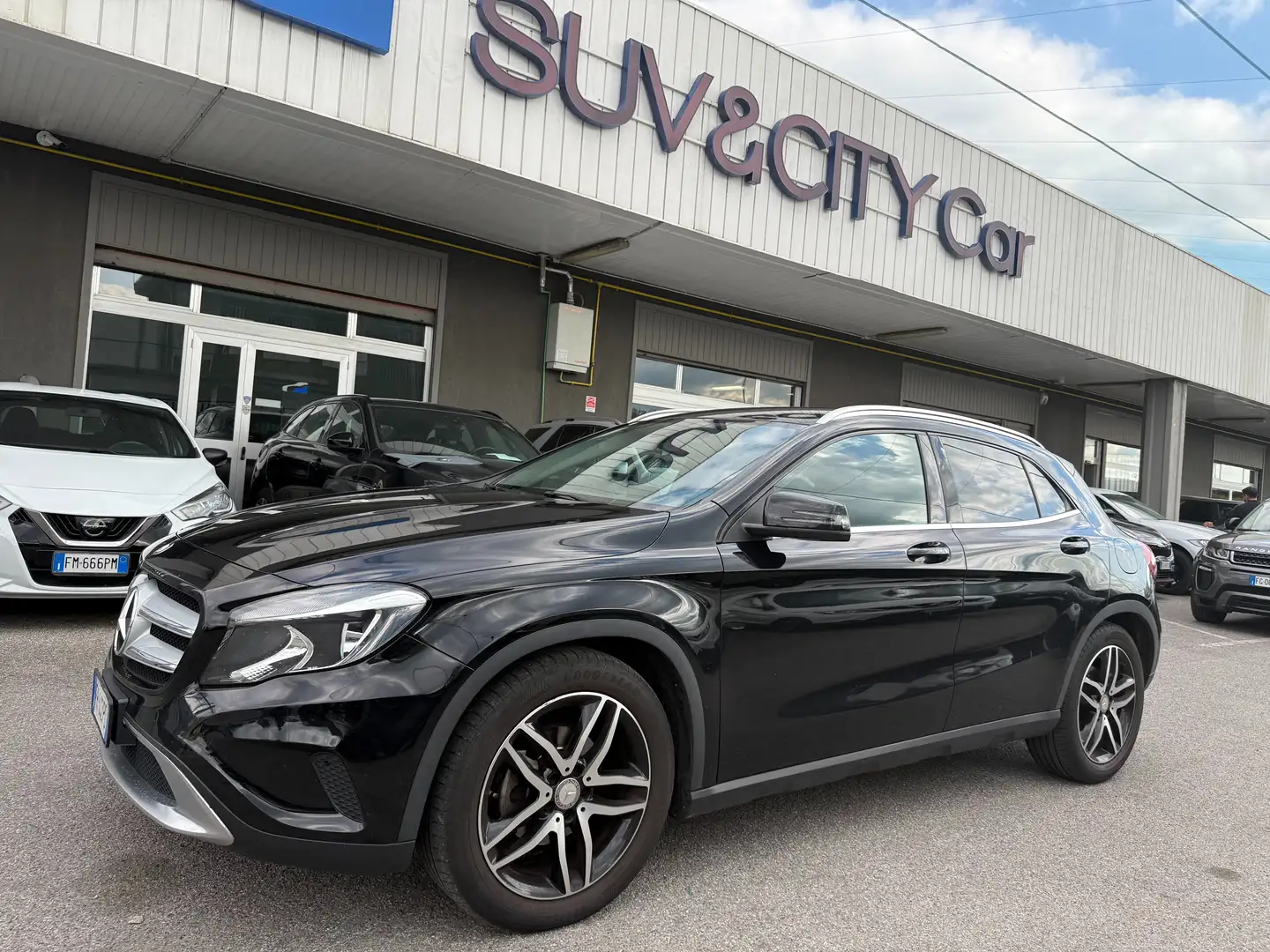 Mercedes-Benz GLA 180 GLA 180 D / EURO 6 Nero - 1