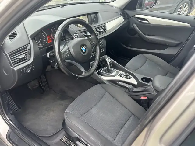 BMW X1 view 10