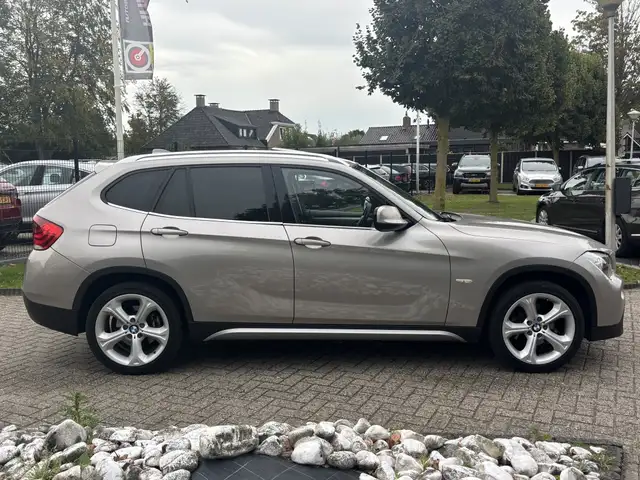 BMW X1 view 4