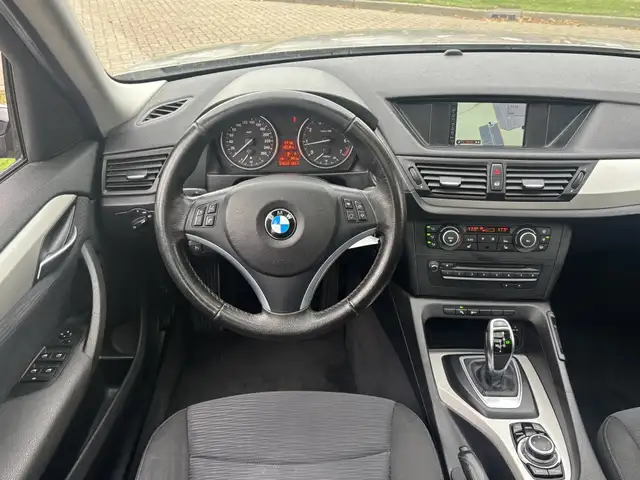BMW X1 view 9