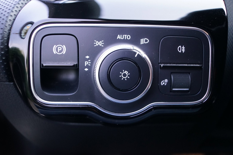 Mercedes-Benz A 180 Advantage Autom Half Leder Sportst Stoelverw Navi — photo 39