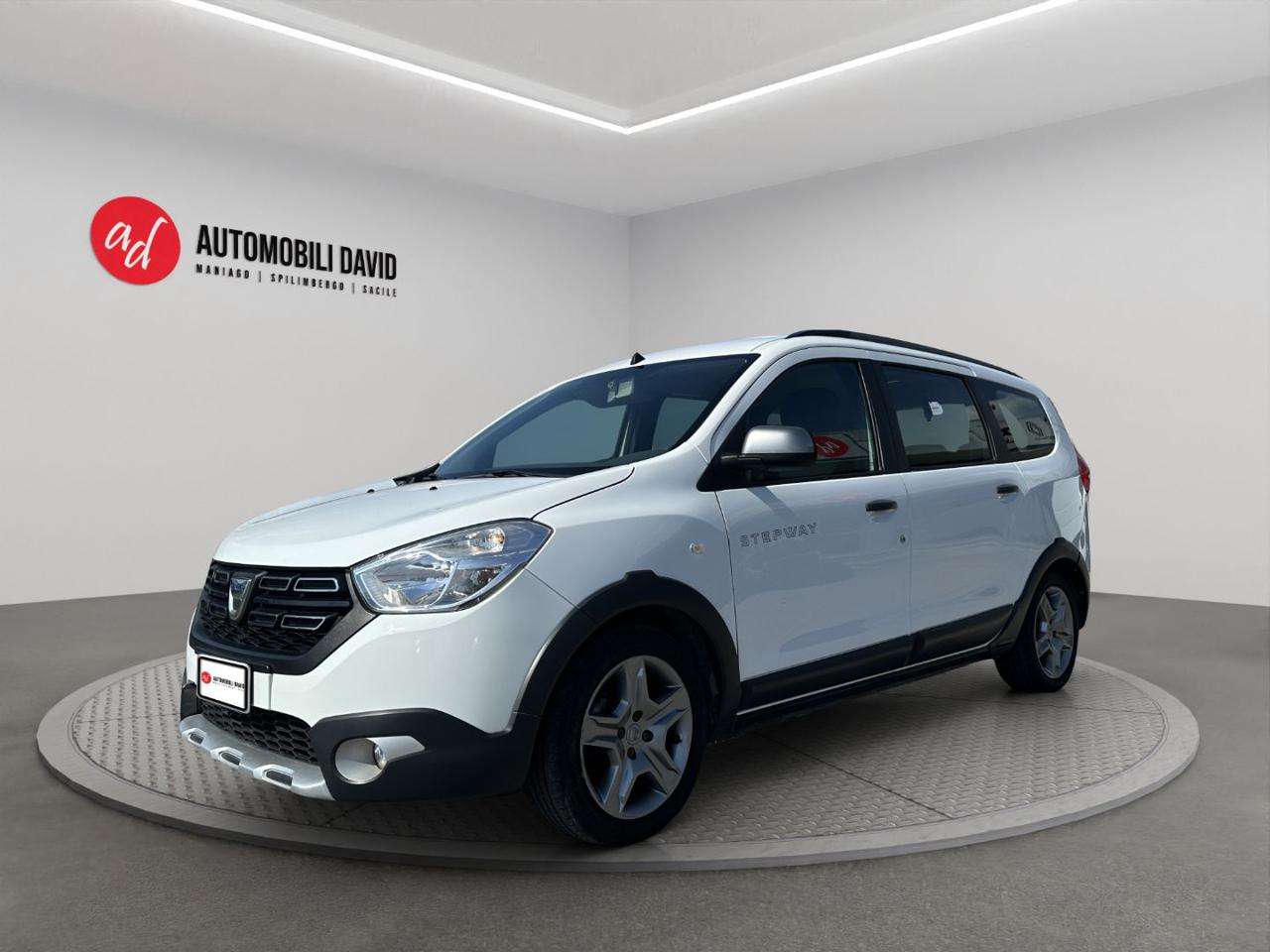 Dacia Lodgy Stepway 1.5 Blue dCi 8V 115CV 7 posti