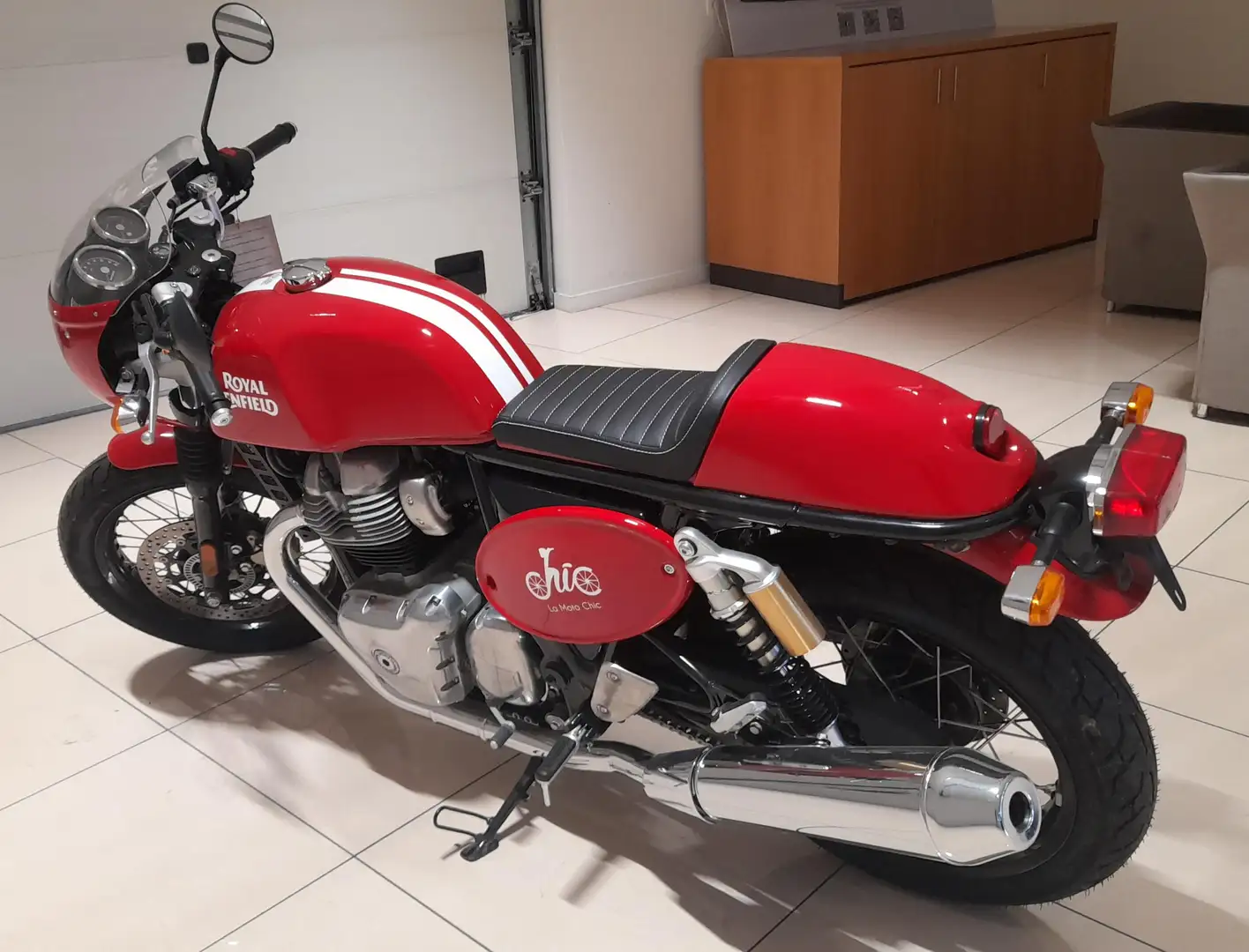 Oldtimer Continental Royal Enfield GT e1 Rood - 2