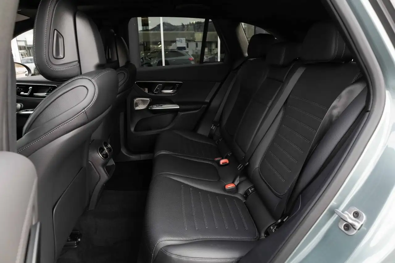 Mercedes-Benz GLC снимка Mercedes-Benz GLC