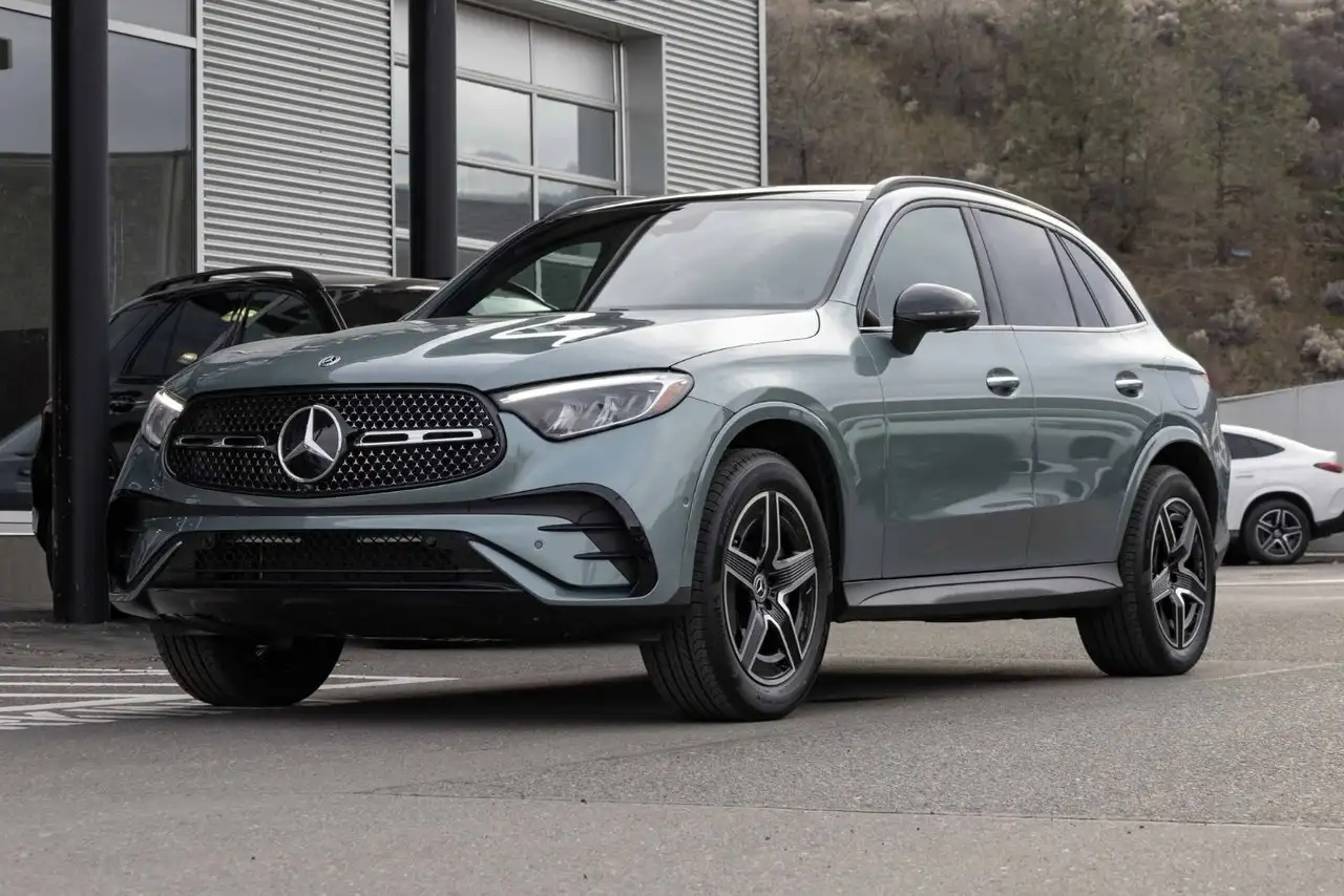 2026 Mercedes-Benz GLC