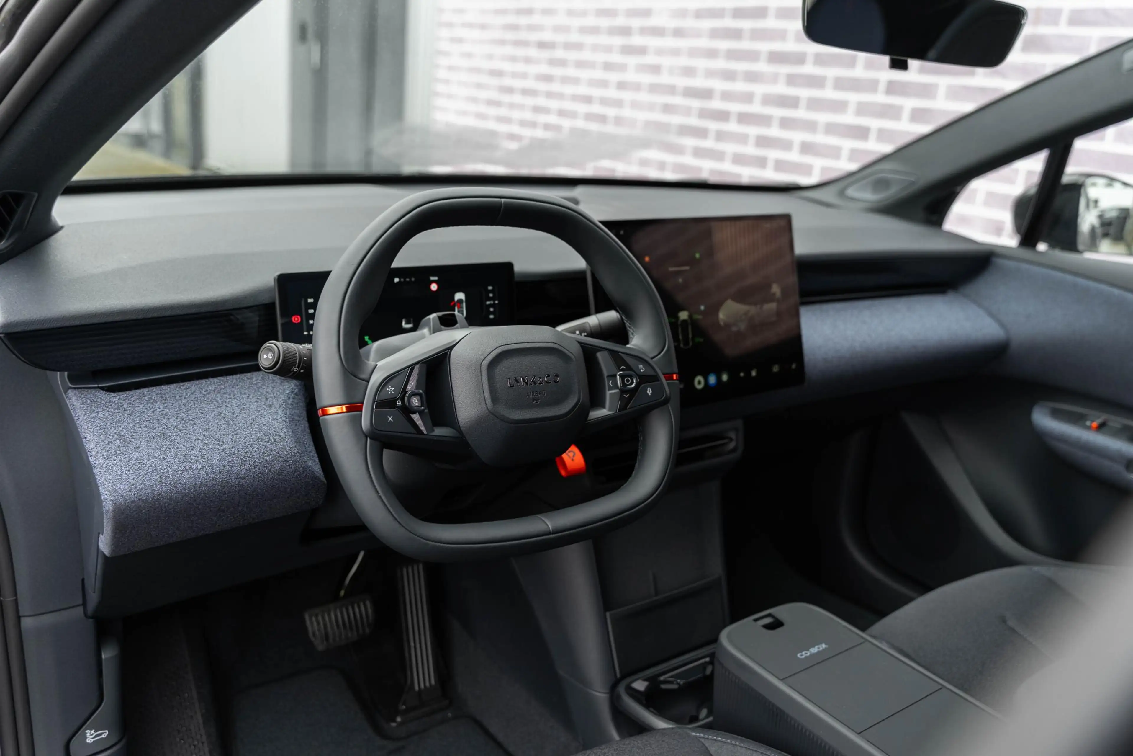 Lynk & Co 02 Core 66 kWh | Adaptive cruise control | Panoramada — photo 6