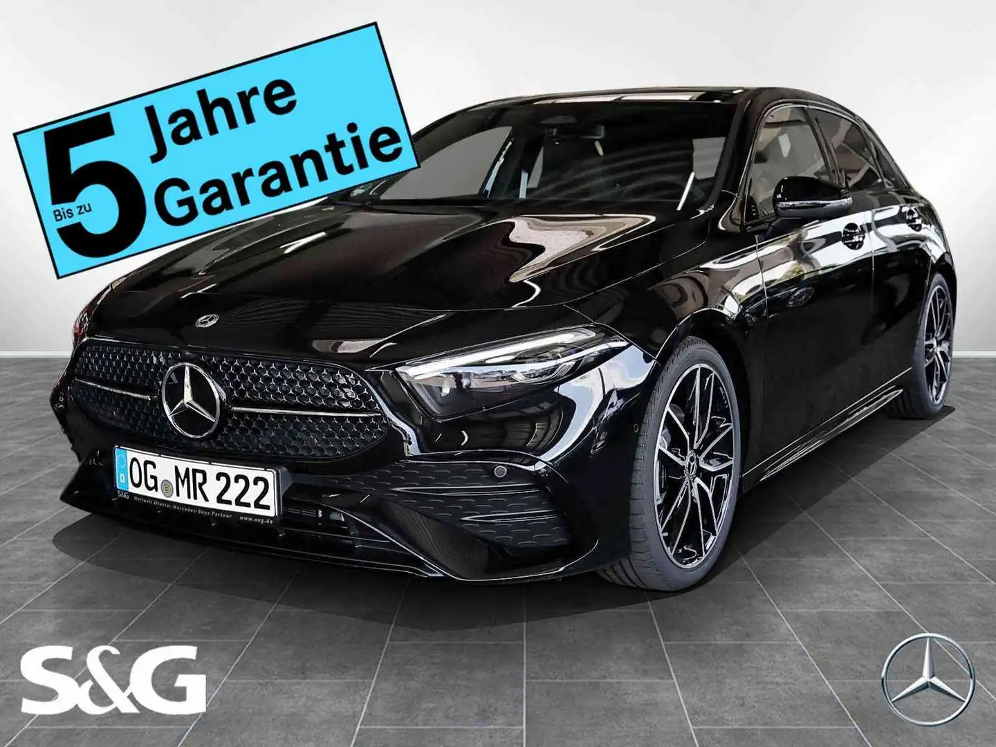 Mercedes-Benz A 200 AMG MBUX+M-LED+Pano+RüKam+DAB+Distronic Schwarz - 1