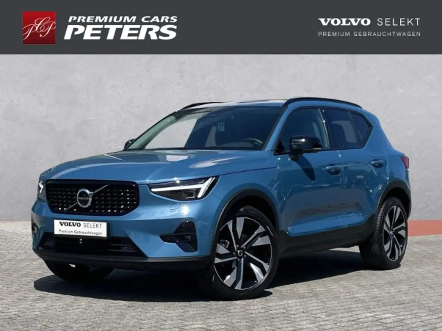 Volvo XC40 Plus Dark B3 20''LM Pano Leder DAB Harman Memory S Niebieski - 2
