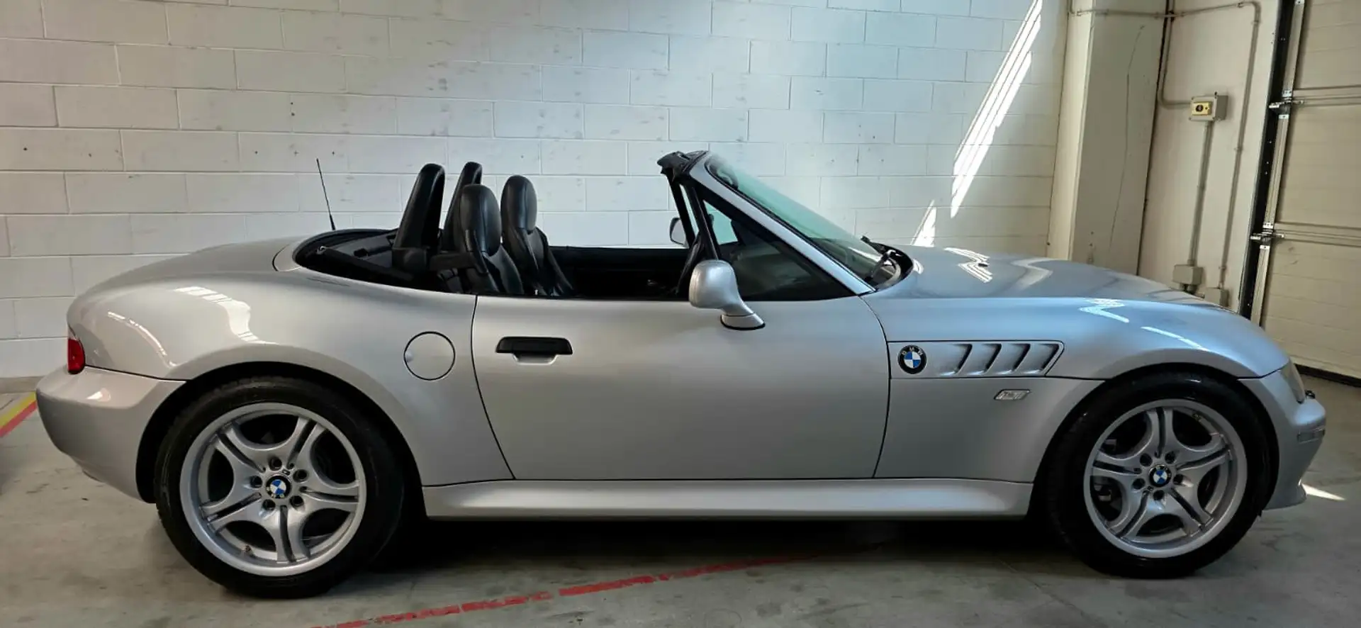 BMW Z3 3.0i Roadster "Sport Edition" Plateado - 2