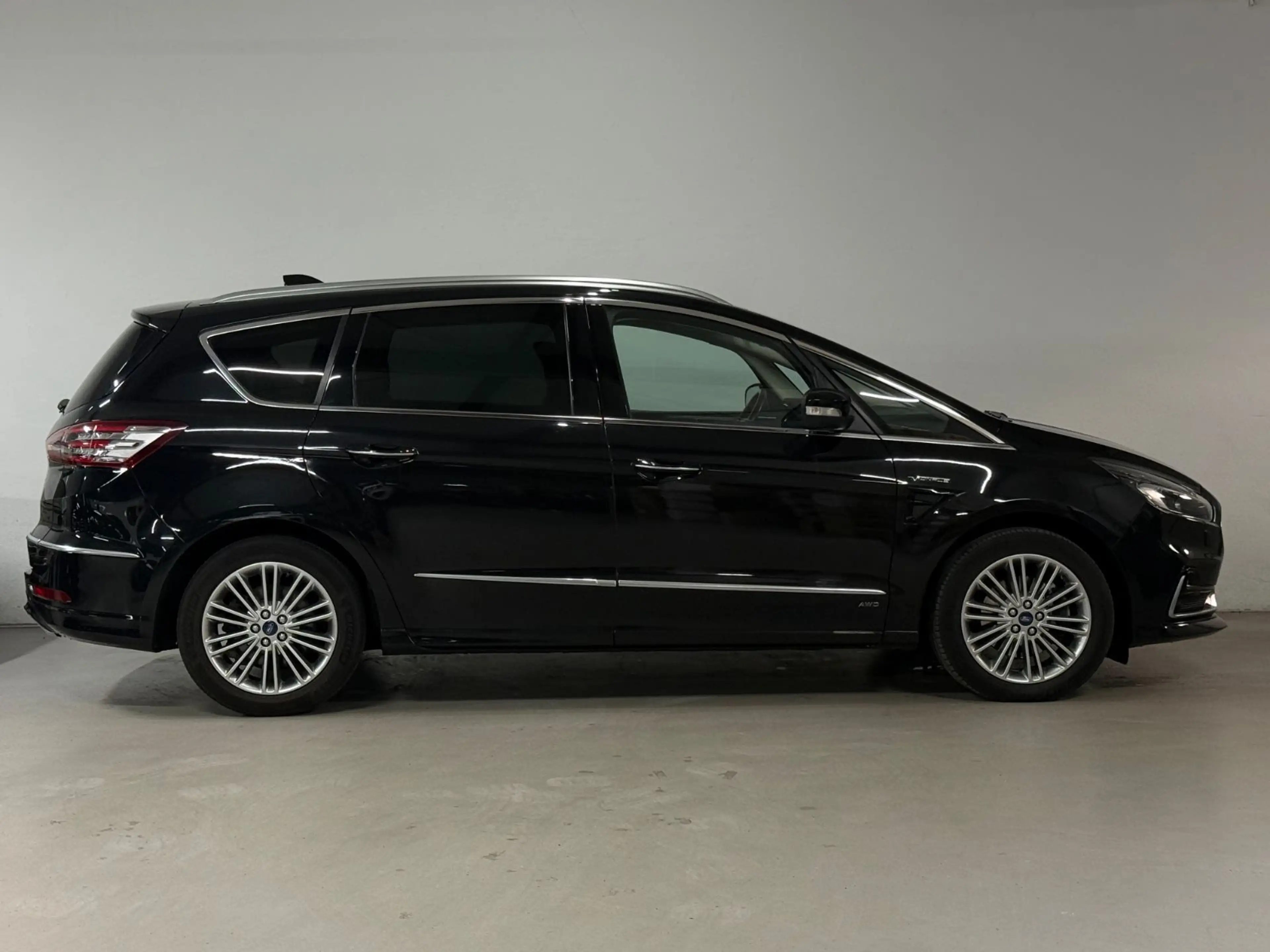 Ford S-Max S-MAX Vignale AWD/NAVI/LED/CAM/LEDER/AHK — photo 3
