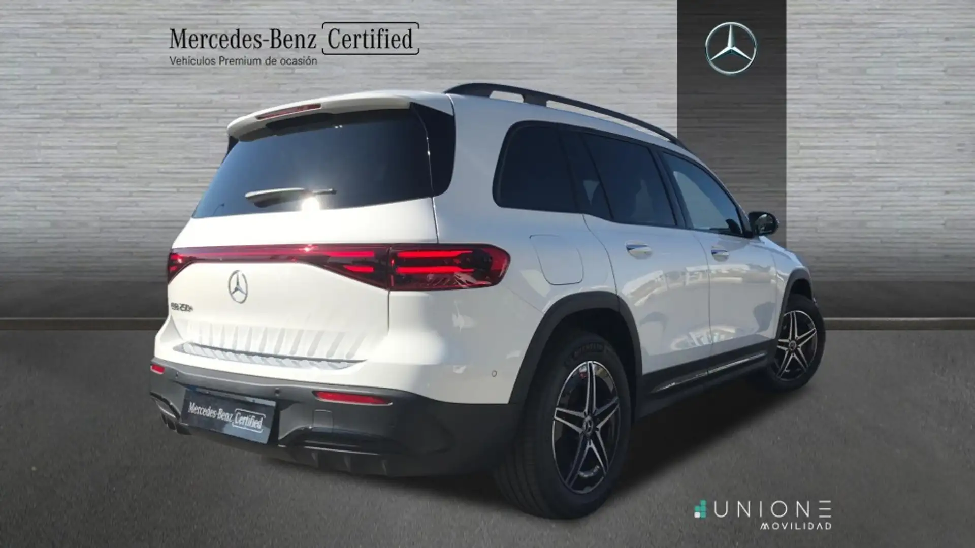 Mercedes-Benz EQB 250 250+ AMG Night EDITION - 2