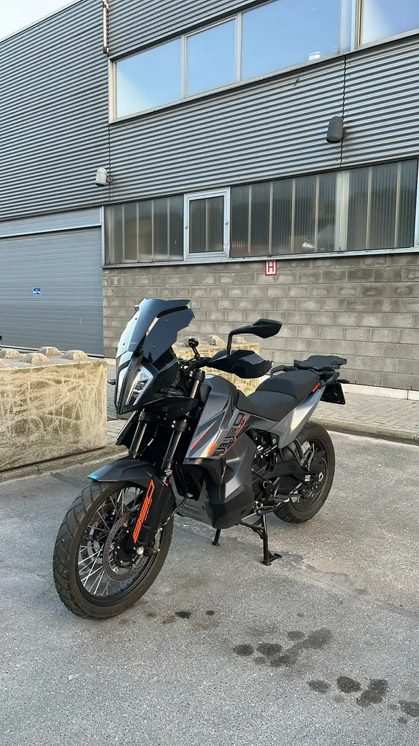 KTM 890 Adventure - 2