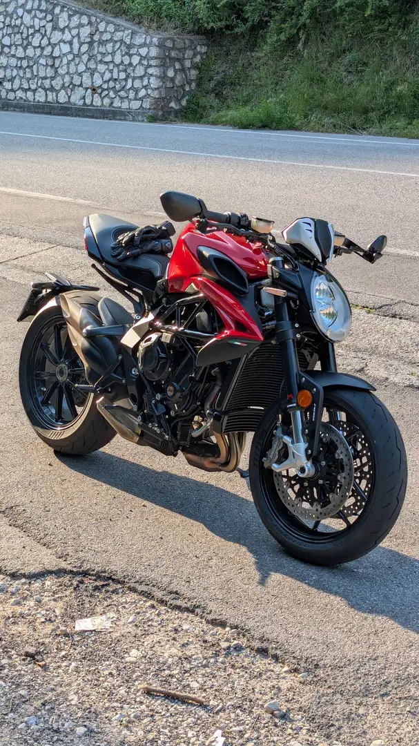 MV Agusta Dragster 800 R Rouge - 1