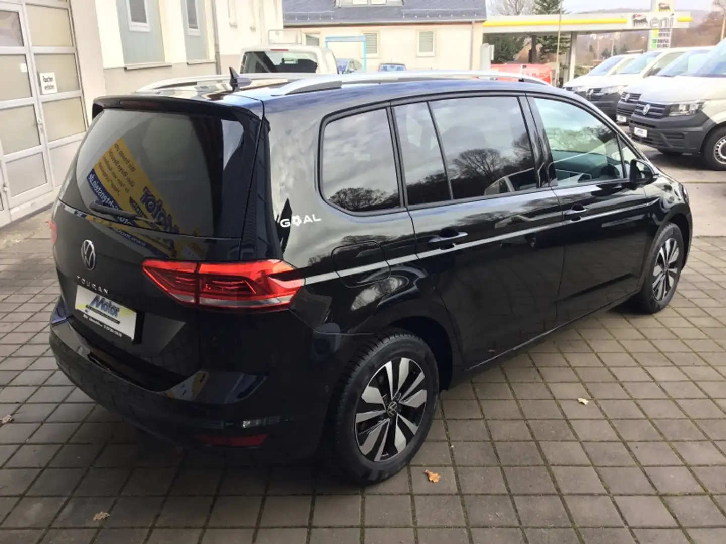 Volkswagen Touran Comfortline Schwarz - 2