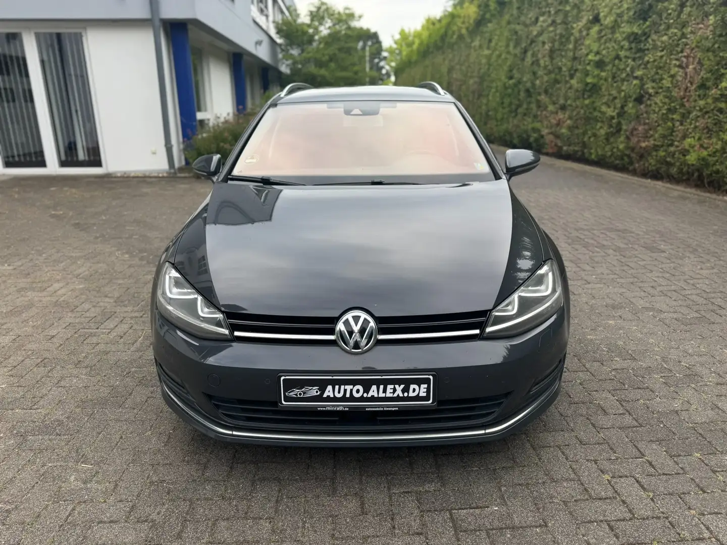 Volkswagen Golf Variant Highline BMT Grau - 2