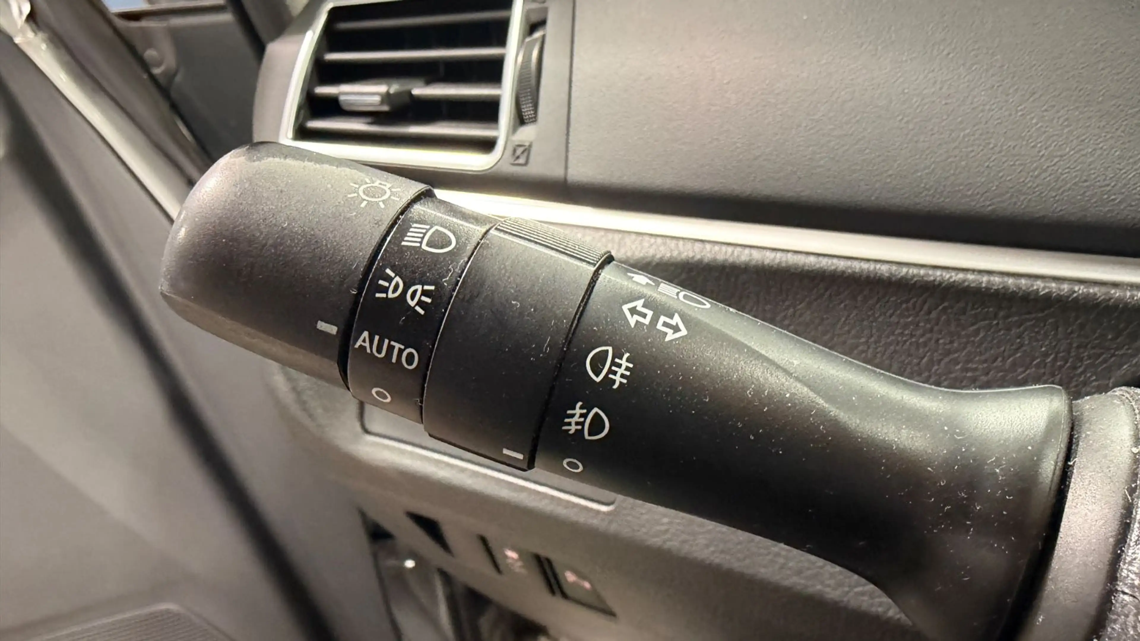 Toyota Verso Edition-S SHZ AHK — photo 13