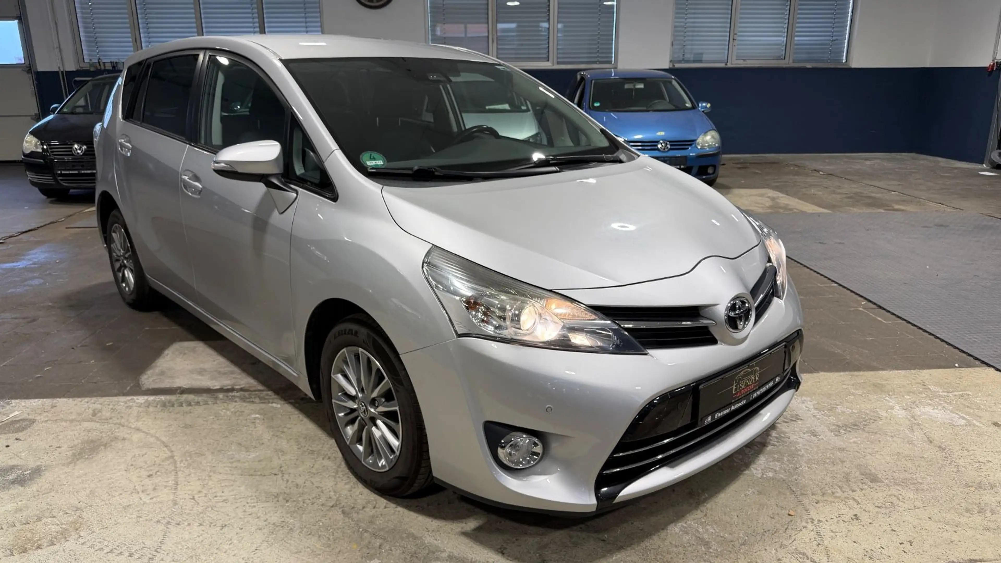 Toyota Verso Edition-S SHZ AHK — photo 8