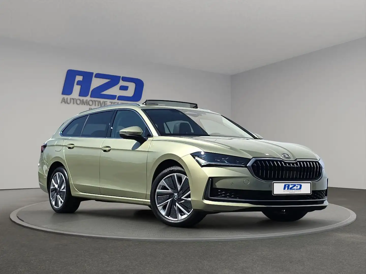 Skoda Superb iV PANO AHK MATRIX A.LEDER CANTON ACC Gelb - 2