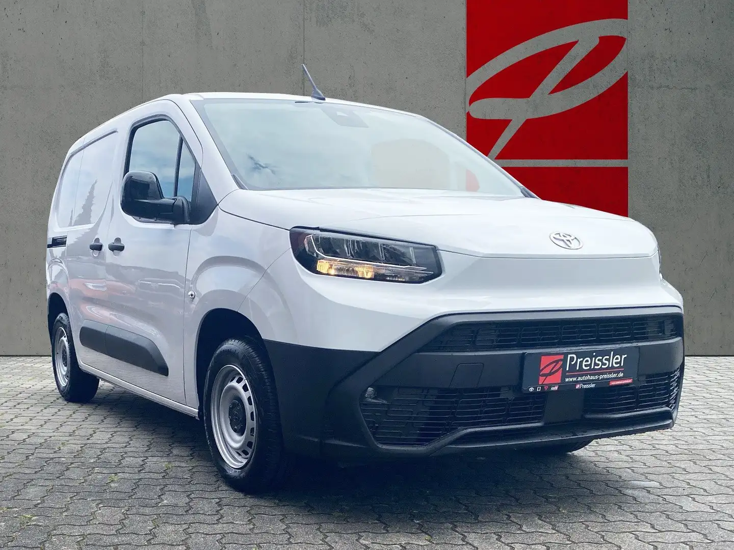 Toyota Proace City 1,5 D L1 Meister *Navi* Blanc - 2