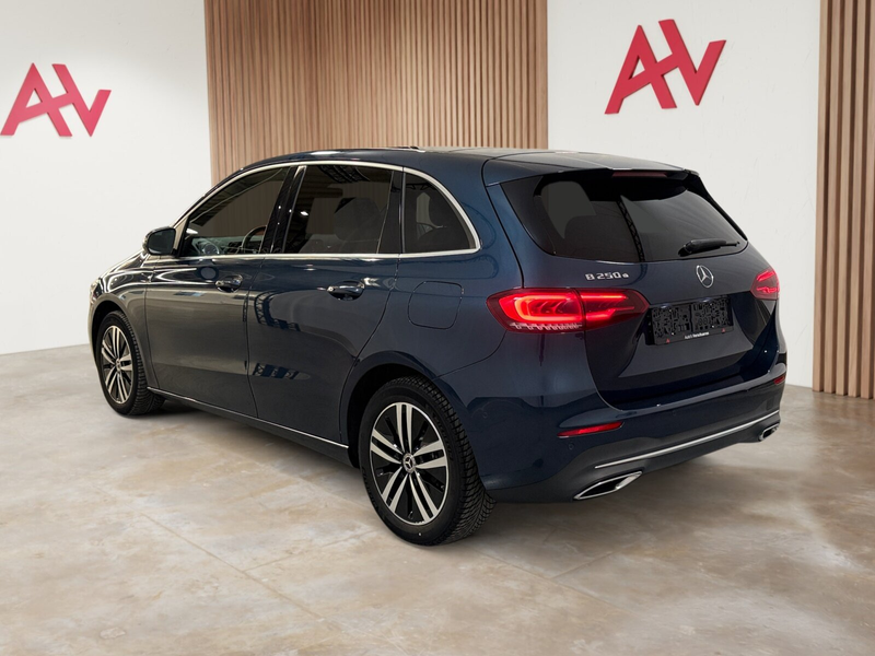 Mercedes-Benz B 250 e Business Solution ** Pano | Ambient | Widescreen — photo 9