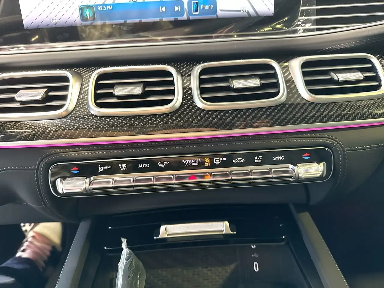 Mercedes-Benz GLE снимка Mercedes-Benz GLE