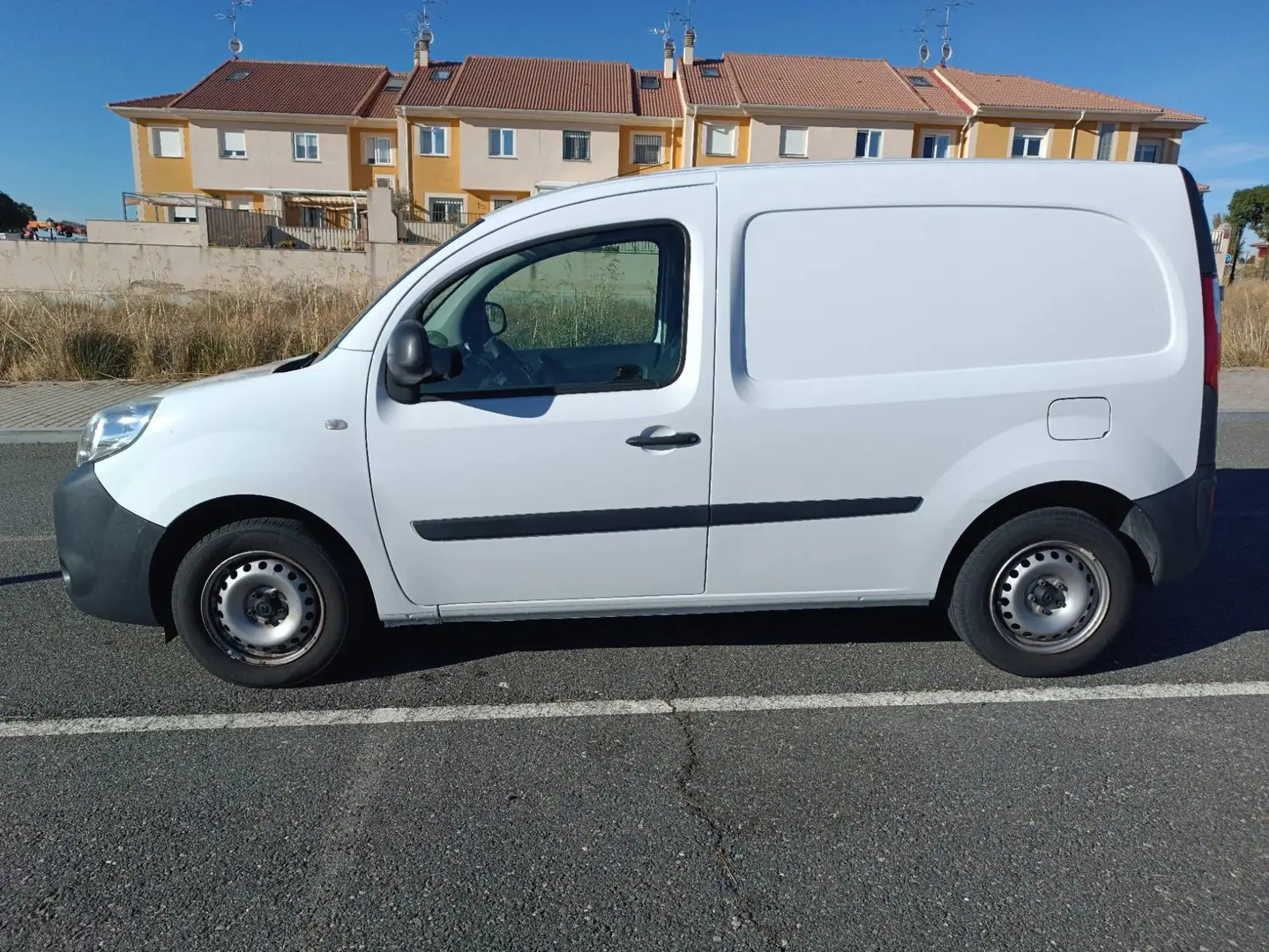 Renault Kangoo Kangoo Fg. 1.5Blue dCi Profesional 59kW Profesional Blanco - 2