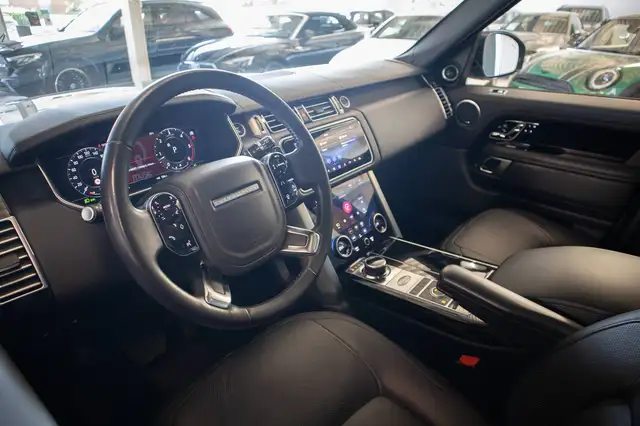 Land Rover Range Rover view 7