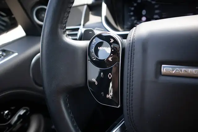 Land Rover Range Rover view 11