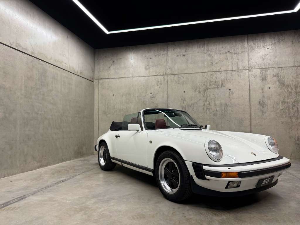 Porsche 911 3.2 Carrera Cabriolet - foto 1