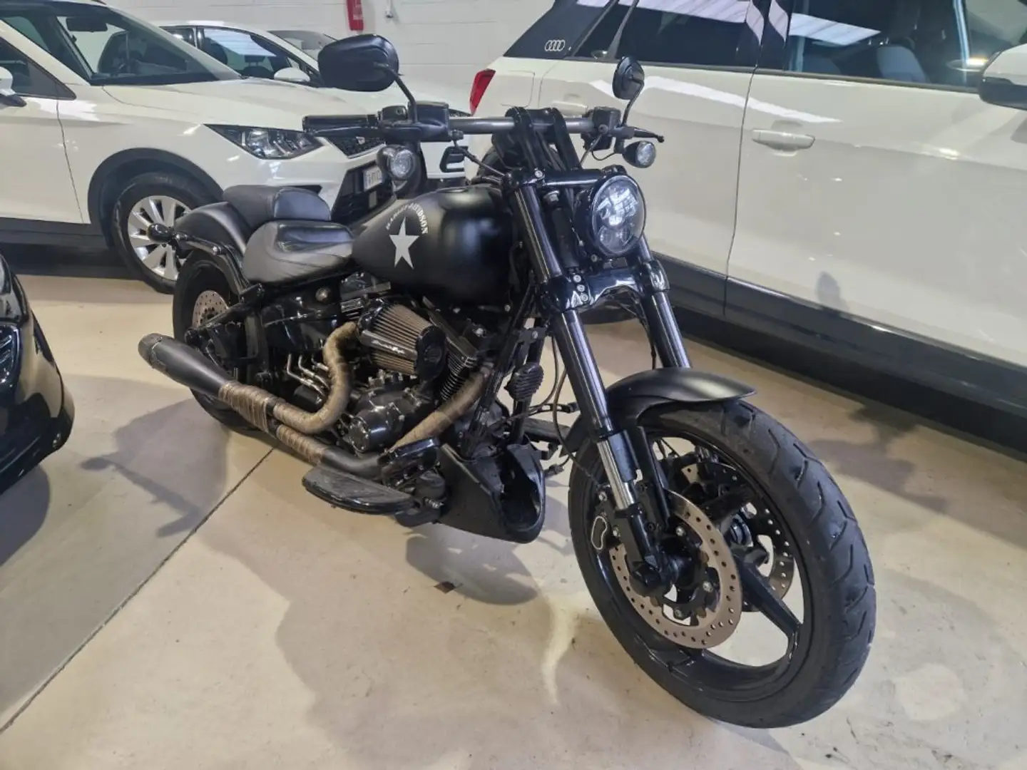 Harley-Davidson CVO Breakout 110 pro street RARISSIMA !!!! Gris - 2