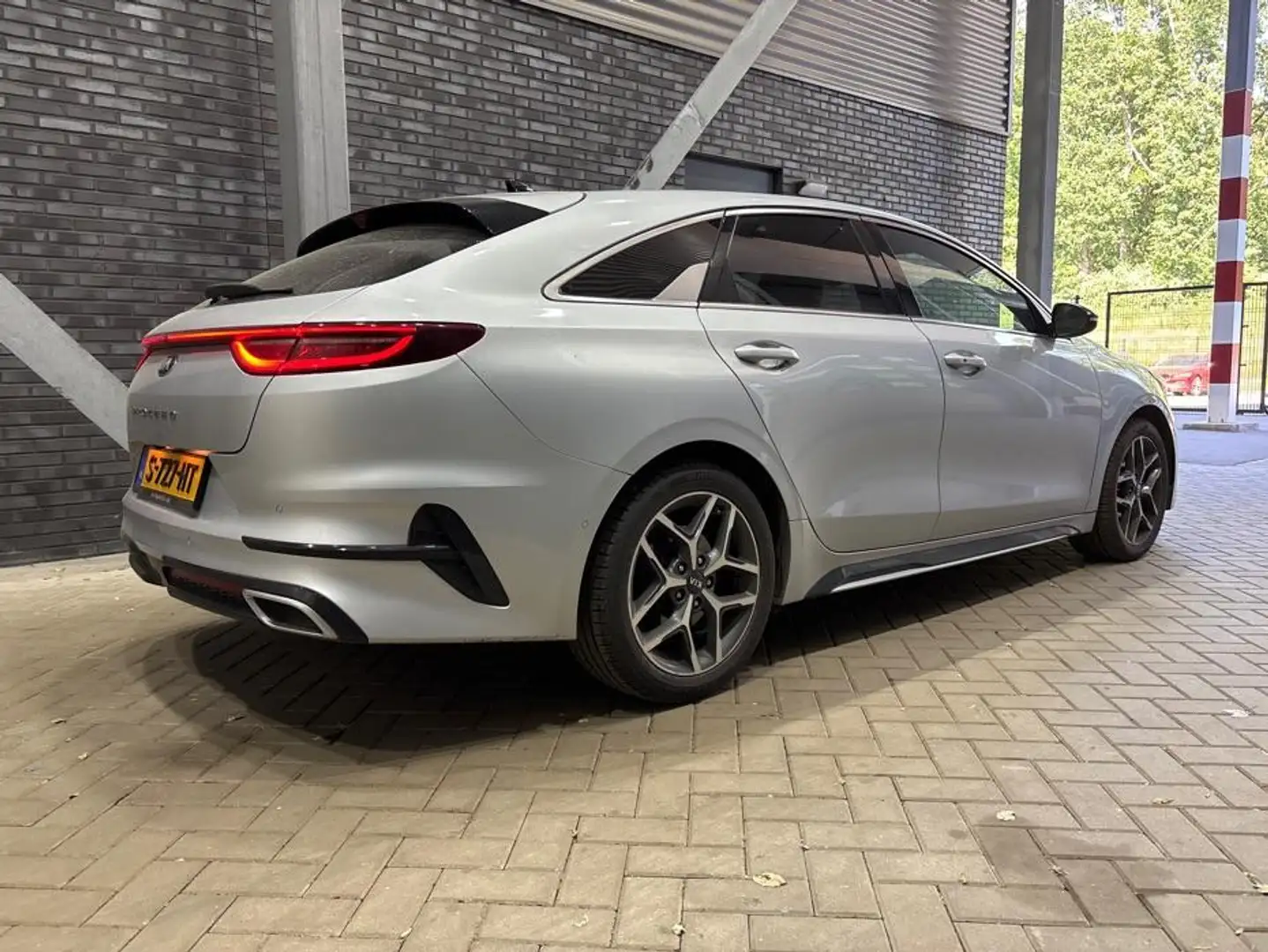 Kia ProCeed / pro_cee'd 1.4 T-GDI GT-Line | Aut | Panoramadak | ACC | Lede Grijs - 2