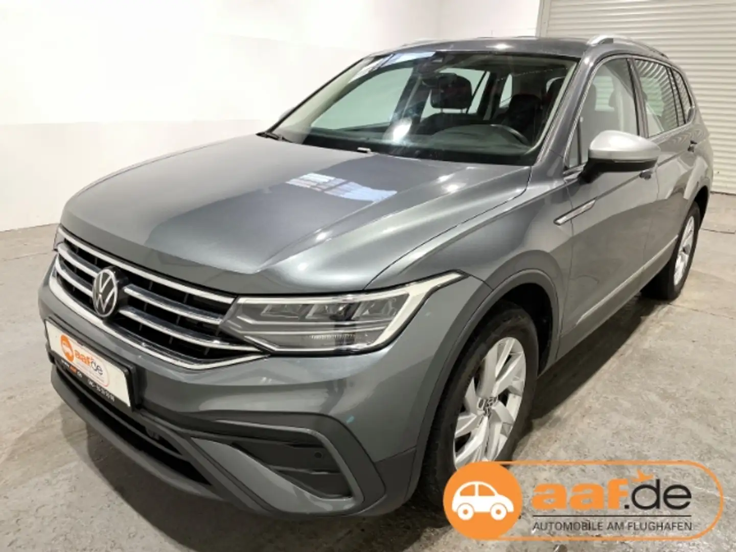 Volkswagen Tiguan Allspace Life Automatik EU6d Navi LED ACC HUD Gris - 1