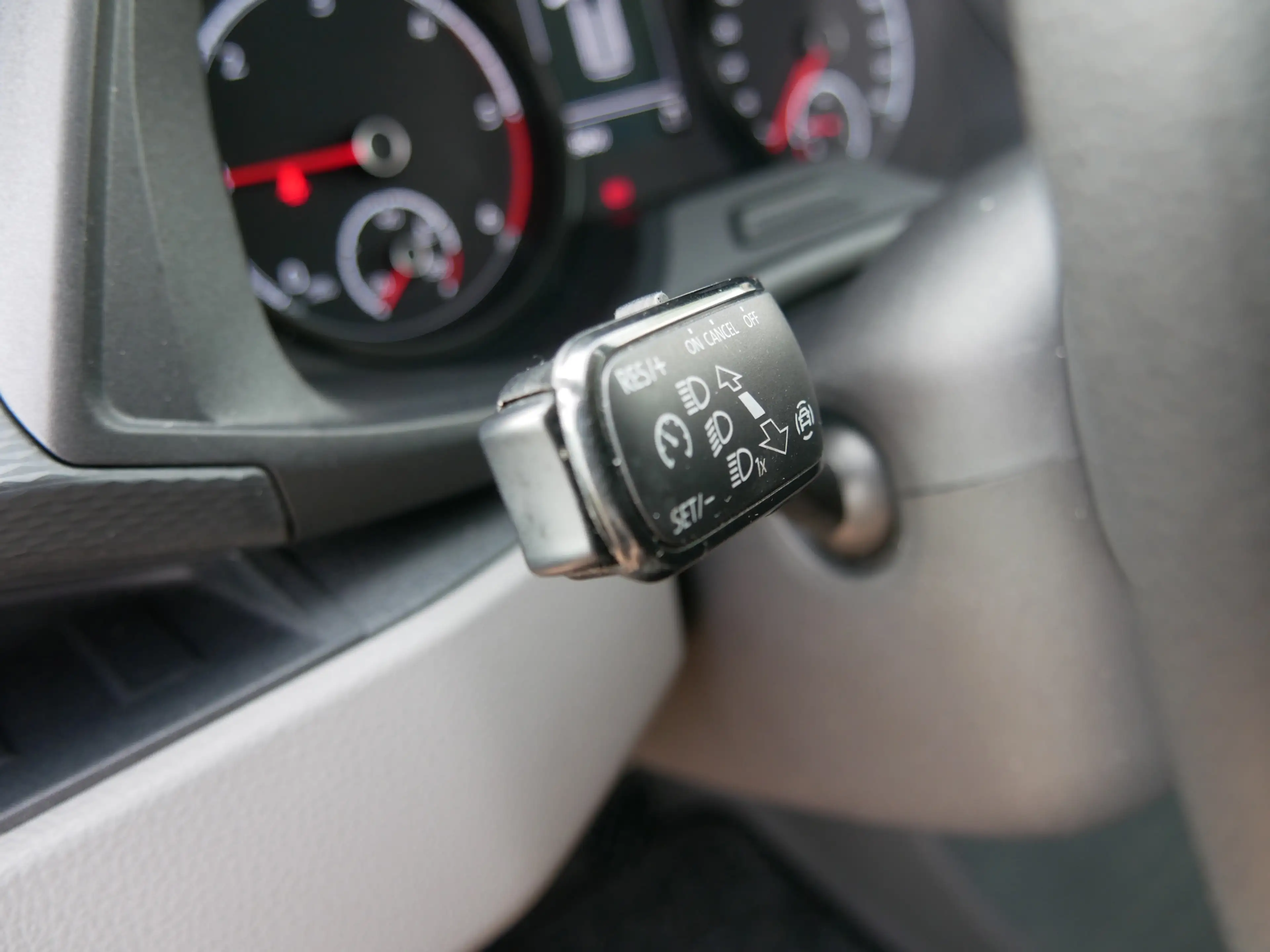 Volkswagen Transporter 2.0 TDI L2H1 81kW AC | NAVI | 3 SEATS | 17999 EX B — photo 14