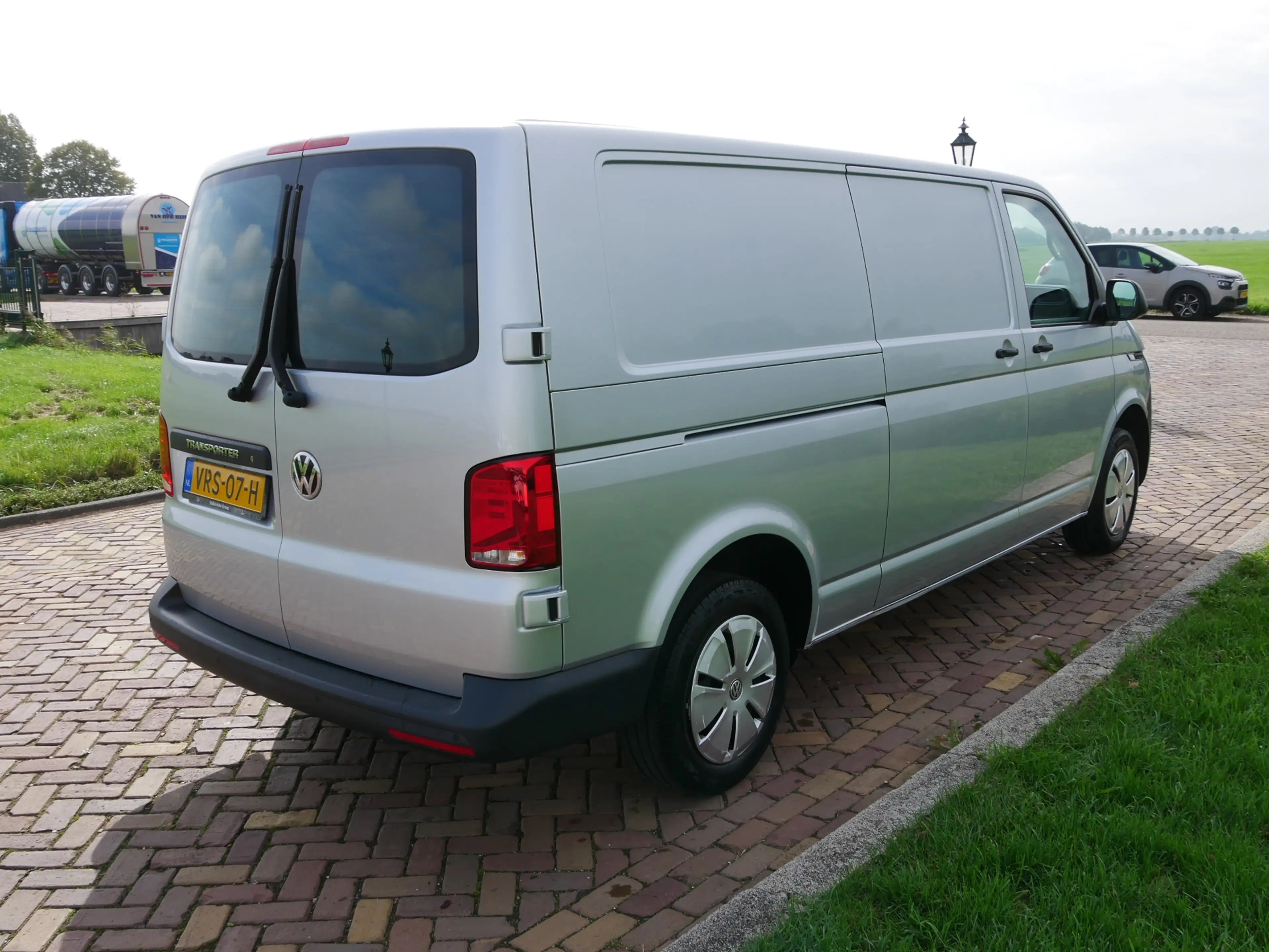 Volkswagen Transporter 2.0 TDI L2H1 81kW AC | NAVI | 3 SEATS | 17999 EX B — photo 7