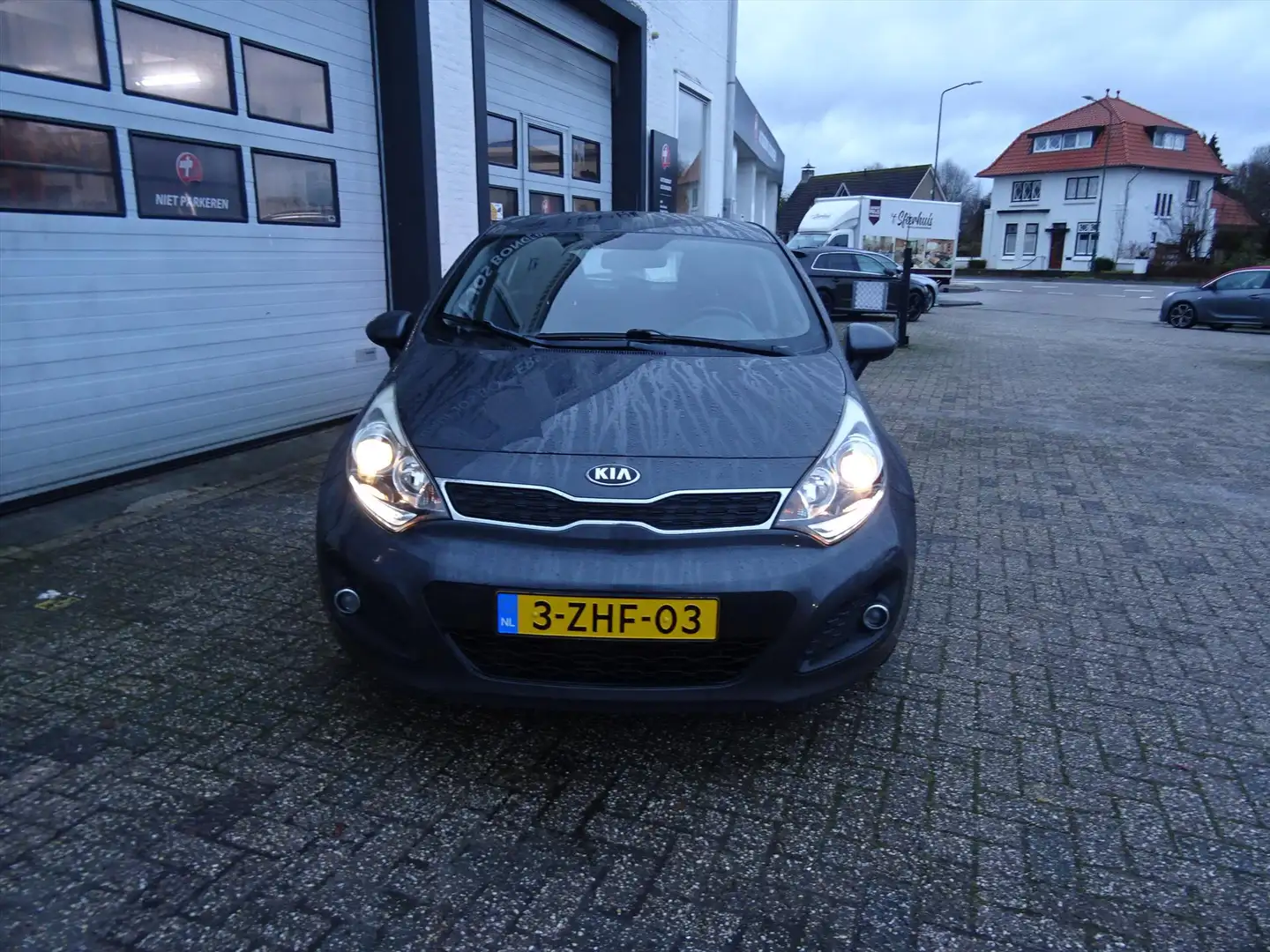 Kia Rio 1.2 CVVT 85pk Eco Dynamics 5D BusinessLine Negro - 2