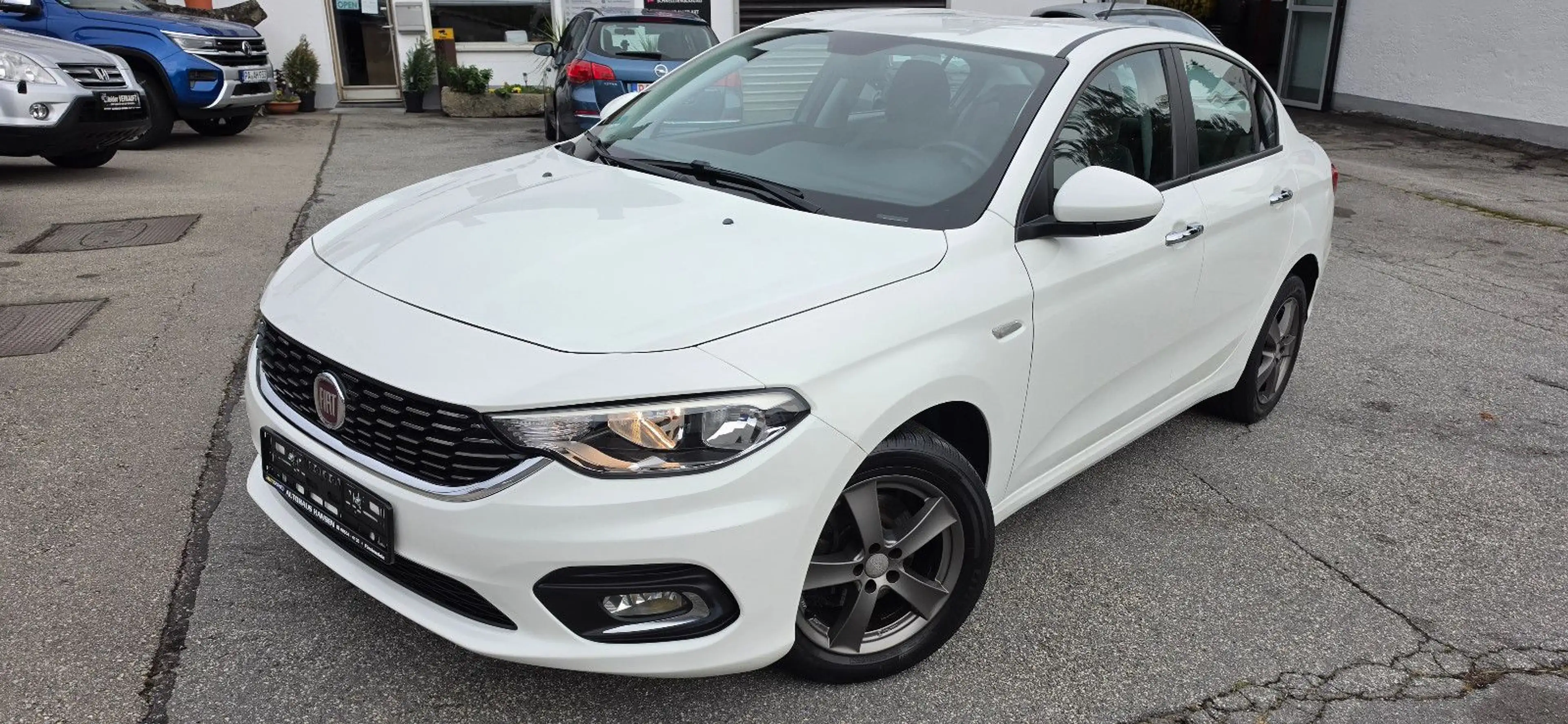 Fiat Tipo Pop, Anhängerk.,1. Hand, Garantie !!