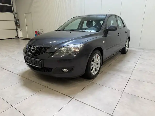 Mazda 3 1.6 Sport Active /LM-FELGE / AHK / CD / KLIMA