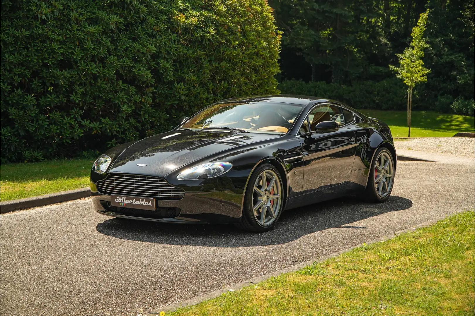Aston Martin Vantage V8 4.3 V8 Manual 70.000km Zwart - 1